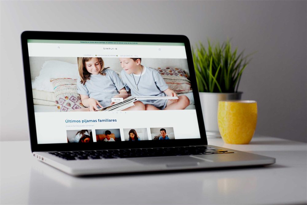 Estrategia de marketing digital para SimplyB